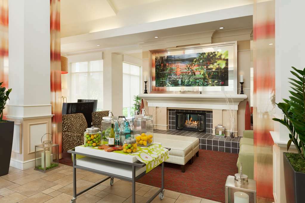 Hilton Garden Inn Gilroy Beltér fotó